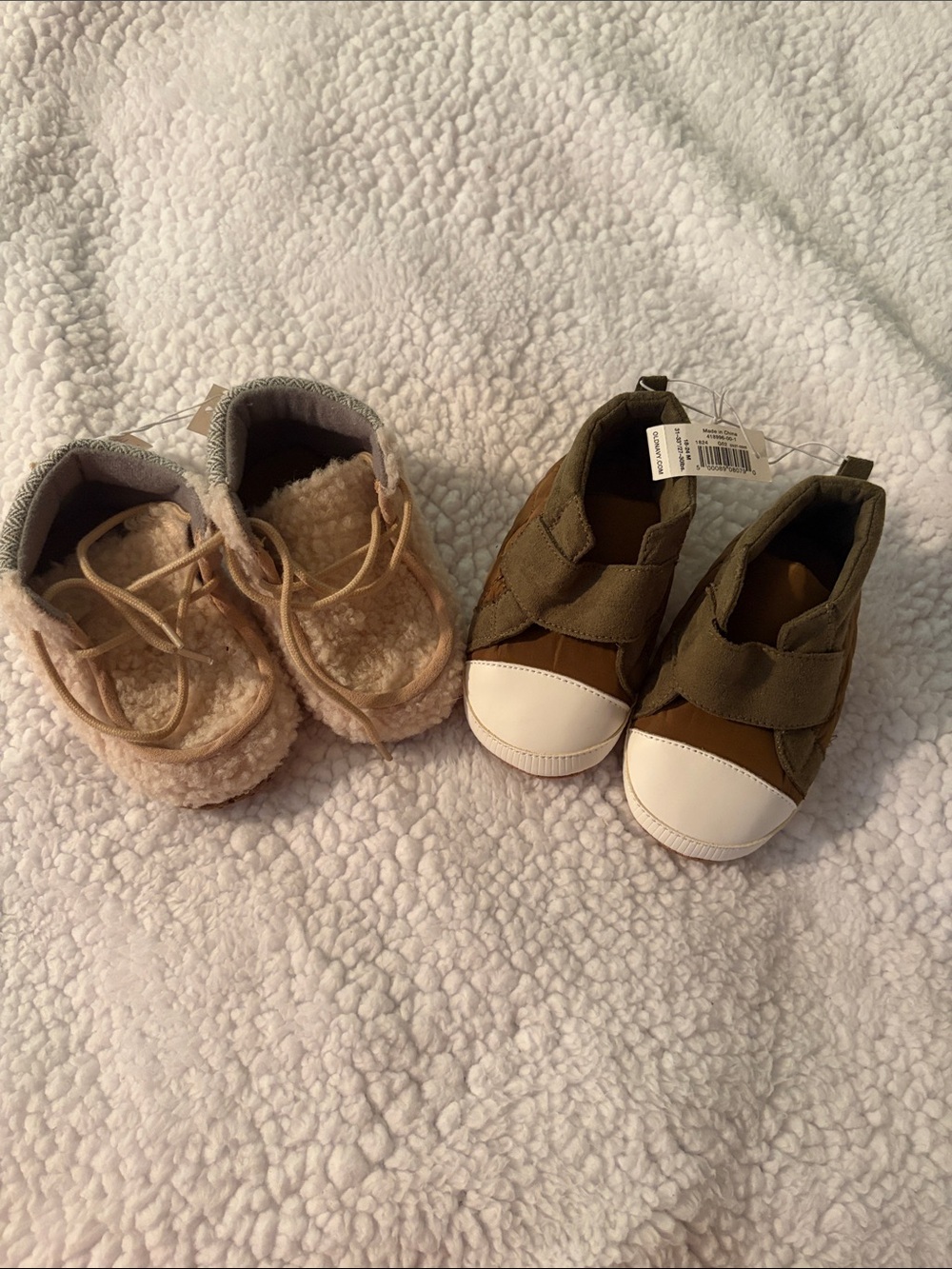 Bundle of 2 toddler crib shoes